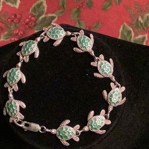 Sterling silver turtle bracelet